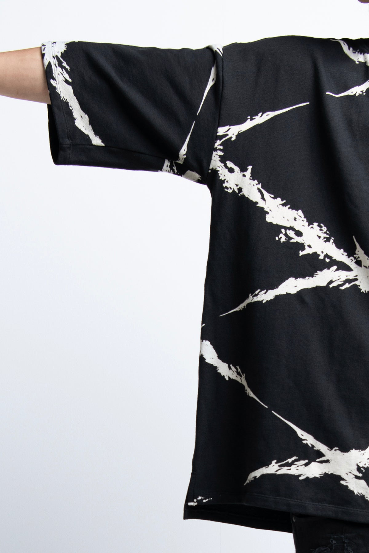 2402-TP12 Half Sleeve Cross Top