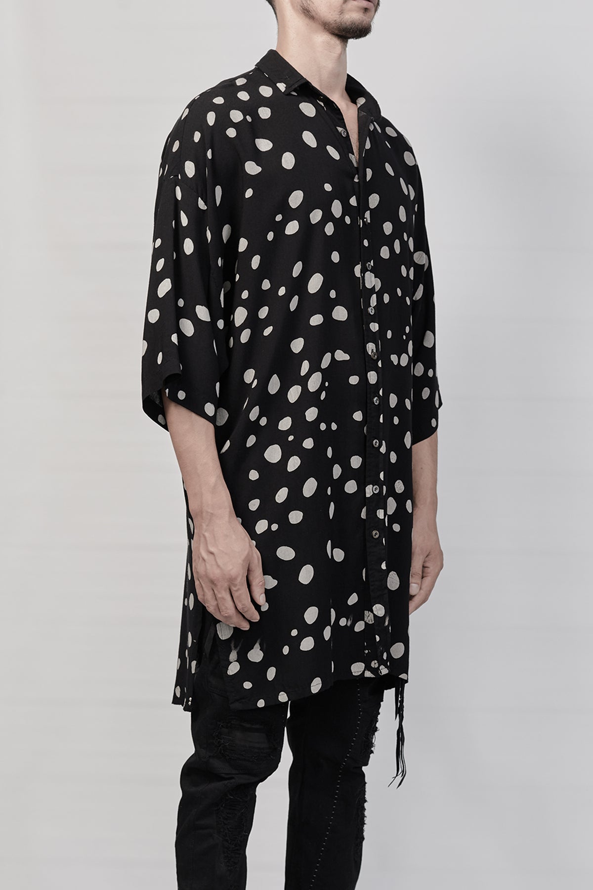 2101-SH08 Polka Dot Lazy Shirt - Black