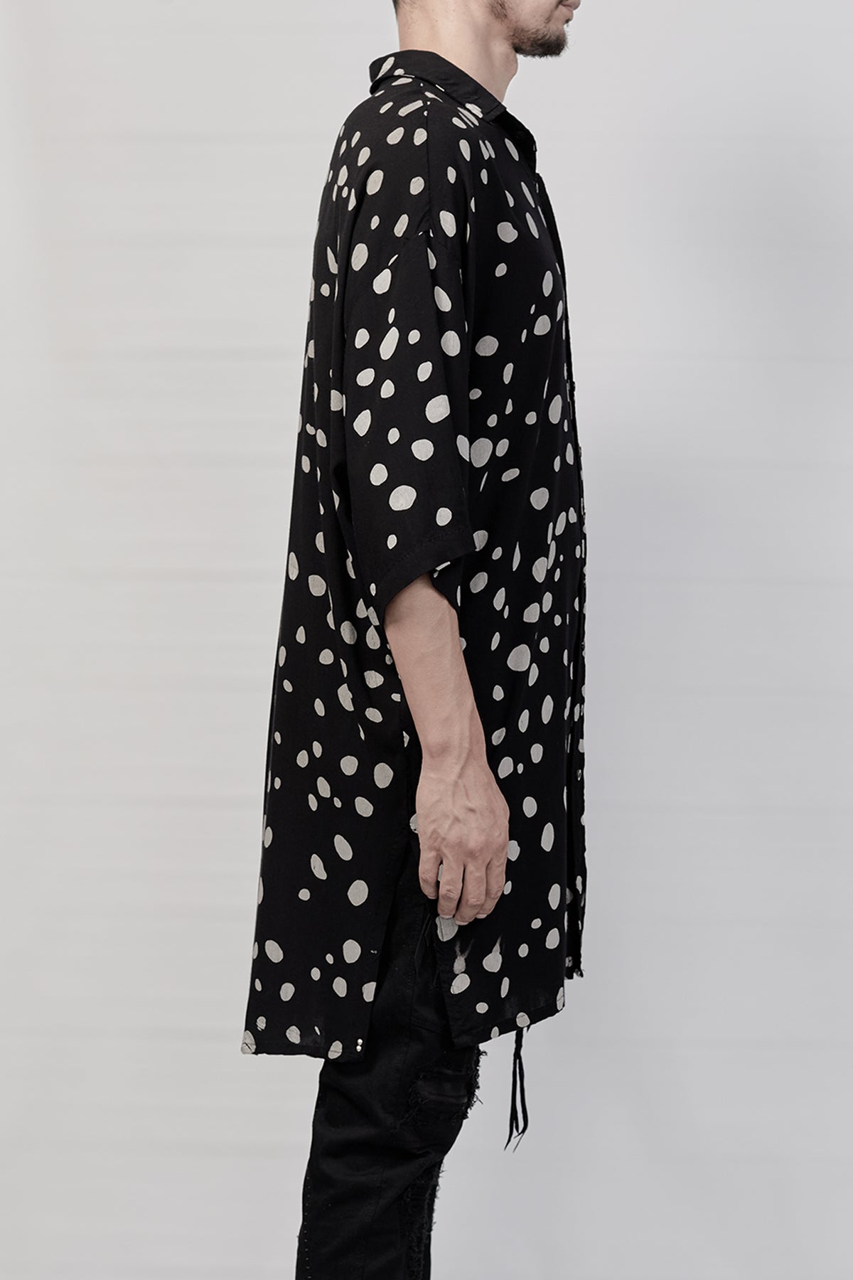 2101-SH08 Polka Dot Lazy Shirt - Black