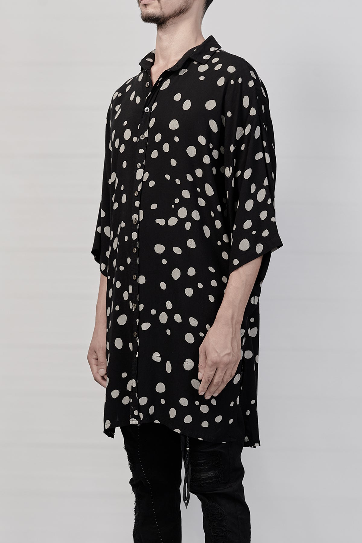 2101-SH08 Polka Dot Lazy Shirt - Black