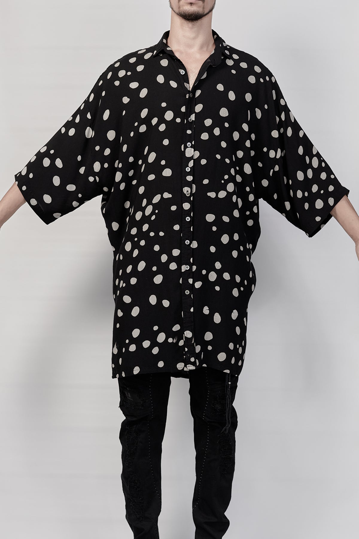 2101-SH08 Polka Dot Lazy Shirt - Black