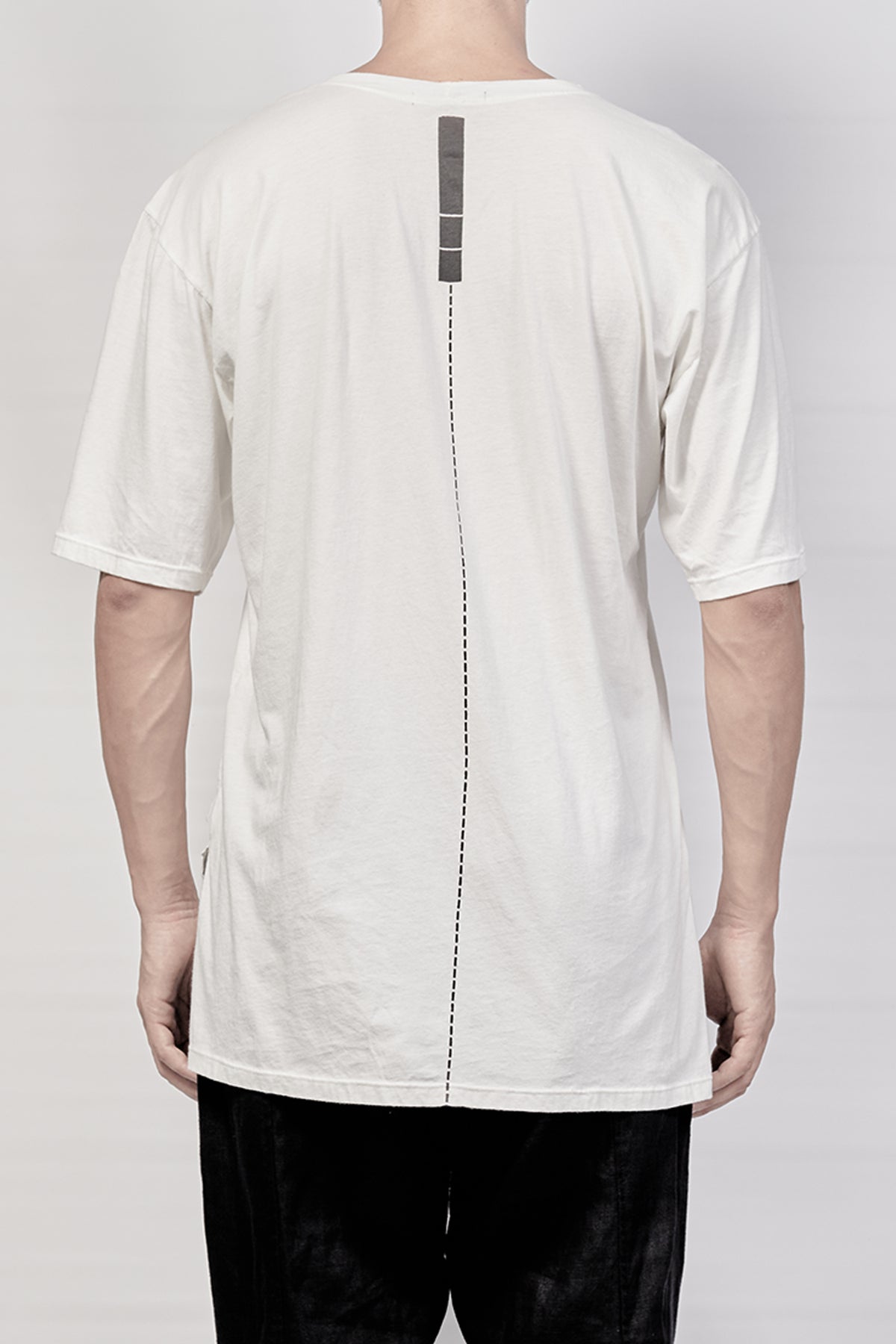 2102-CT03/SS/DN Monolith Cut 02 / SS - White