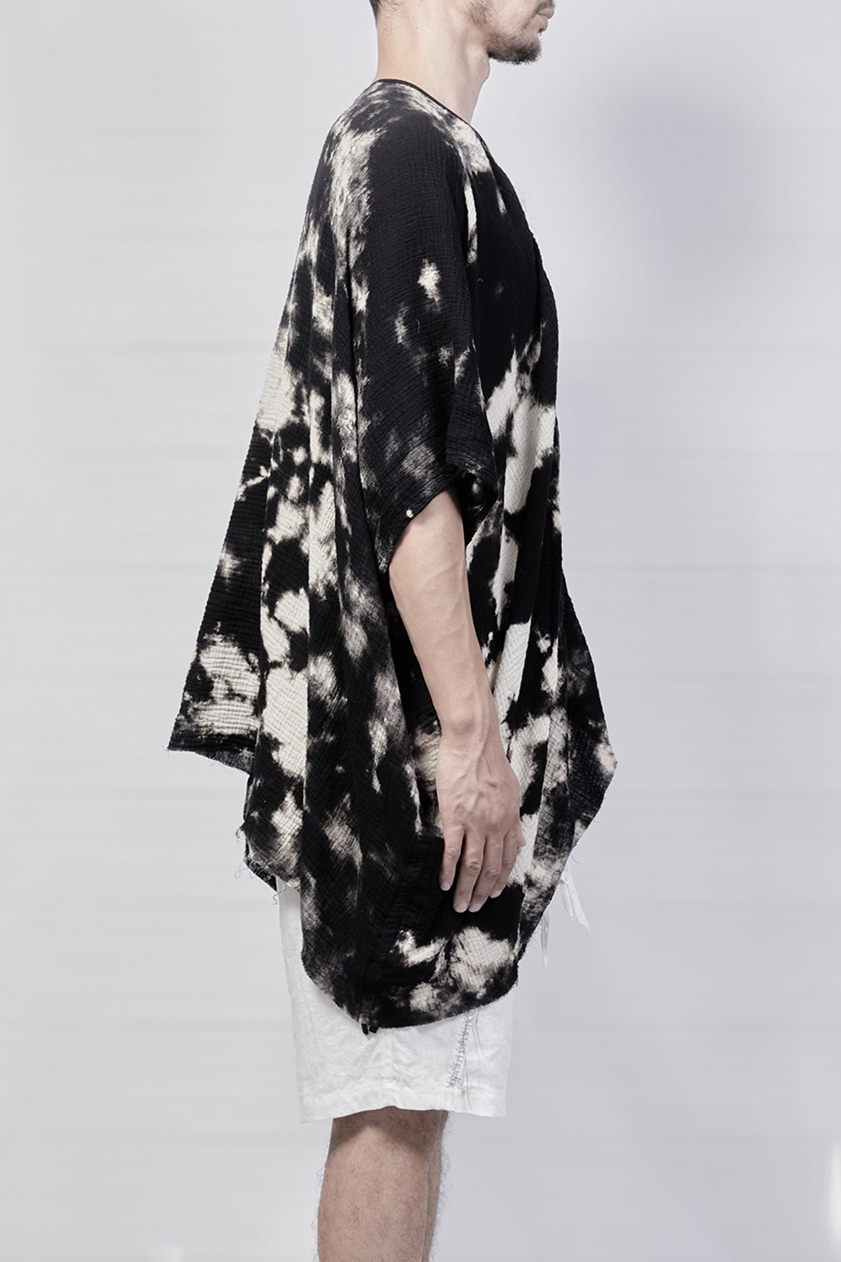 2301-GS01 Tie Dye Short Gown - Black