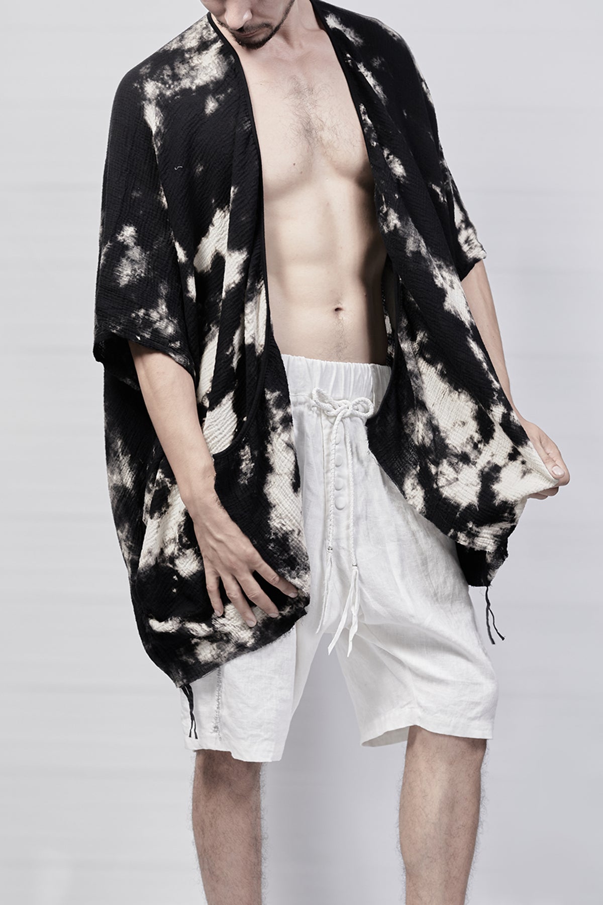 2301-GS01 Tie Dye Short Gown - Black