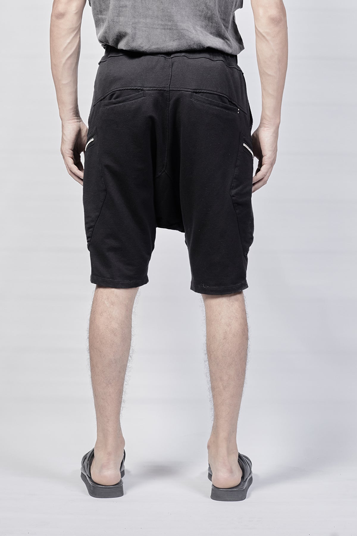 2102-PT04 Double Pocket Short - Black