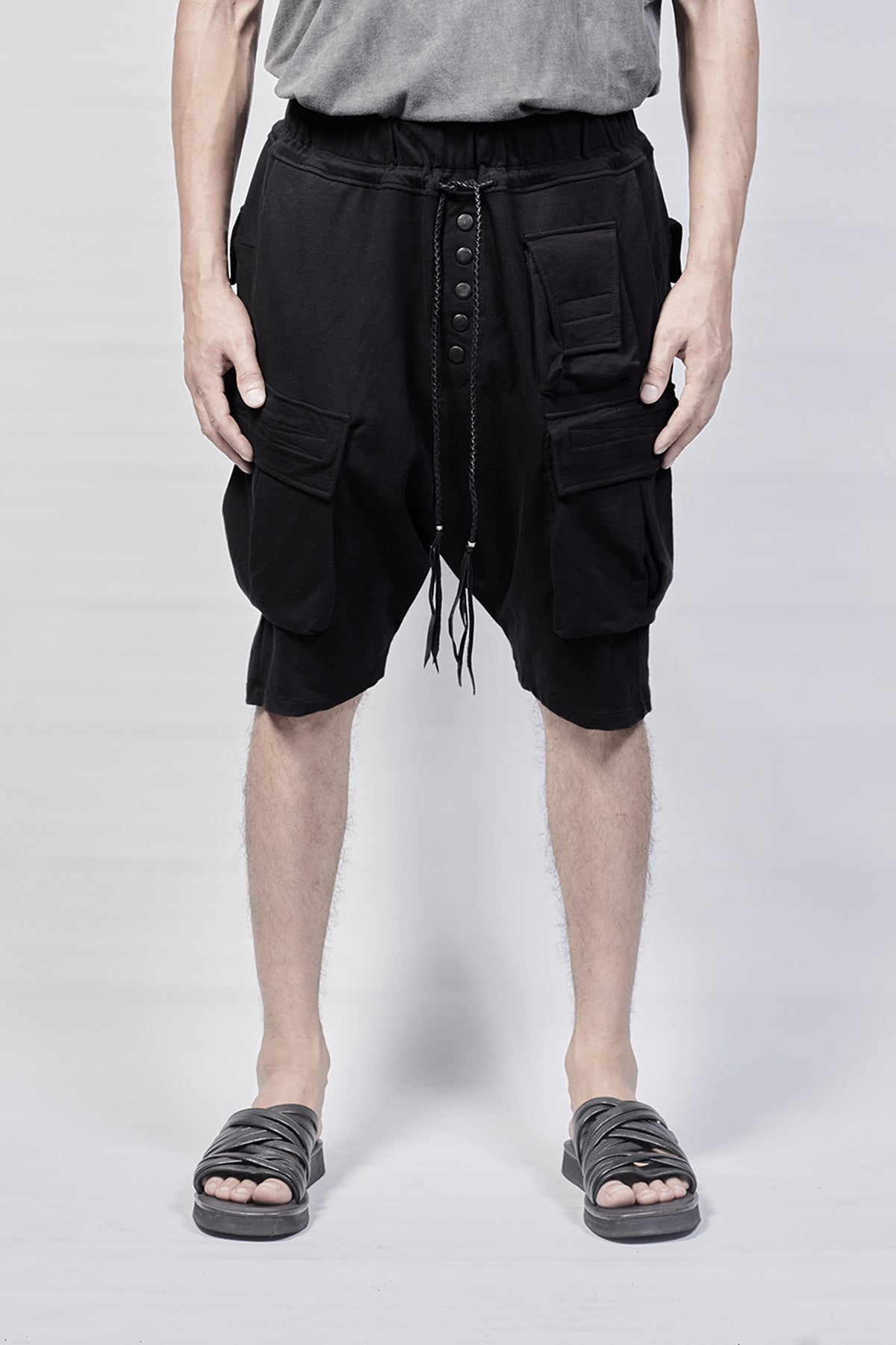 2301-PT07/DN Stretch Sweat Cargo Short - Black