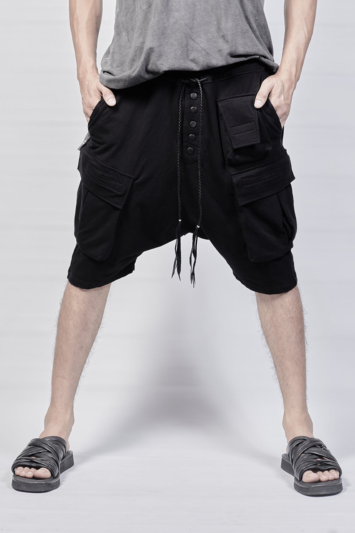 2301-PT07/DN Stretch Sweat Cargo Short - Black