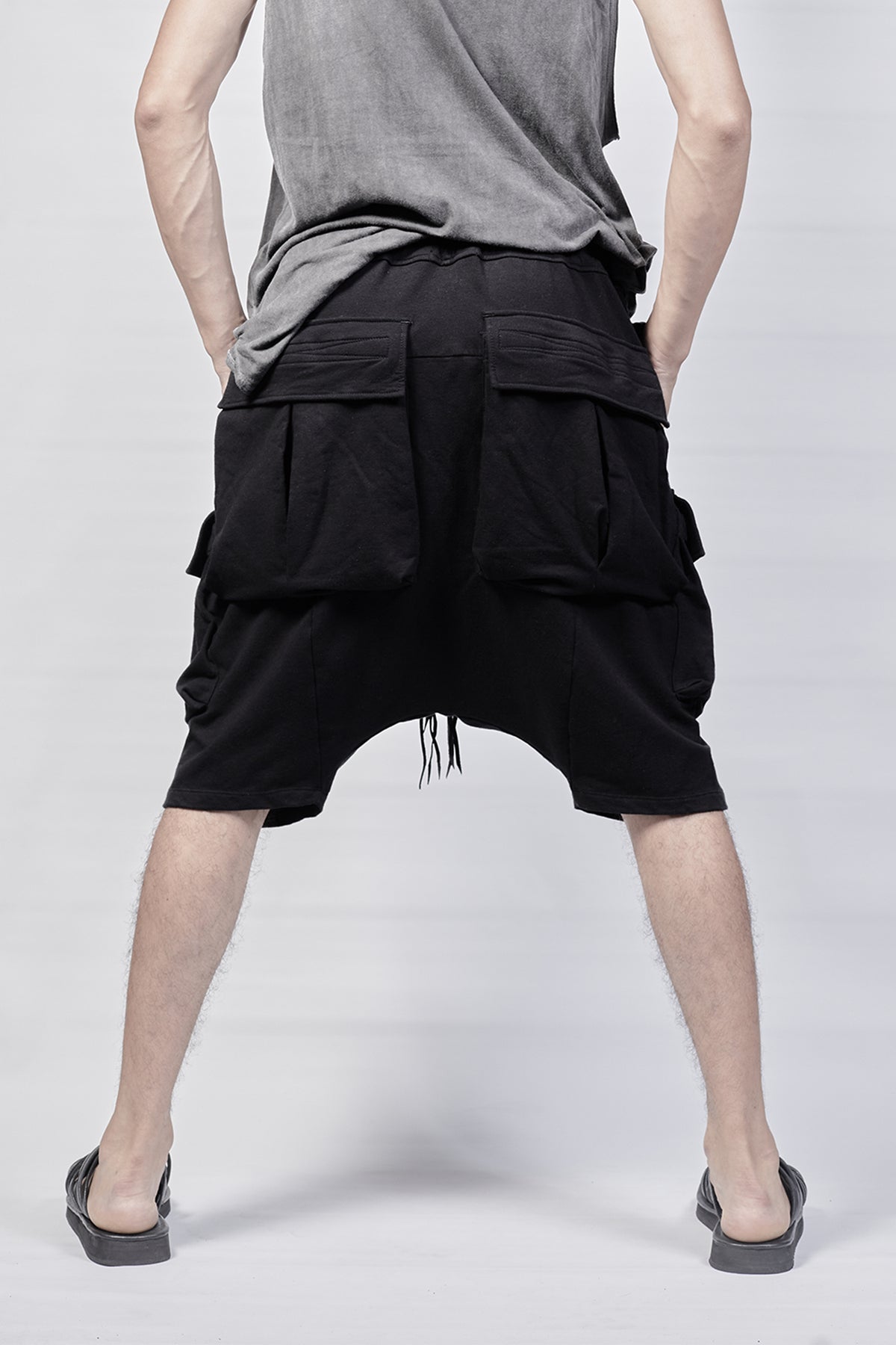 2301-PT07/DN Stretch Sweat Cargo Short - Black