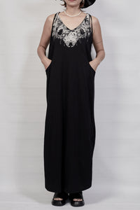 2301-CT06 Double Pocket Magnolia Flower OP - Black