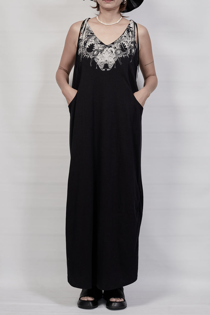 2301-CT06 Double Pocket Magnolia Flower OP - Black