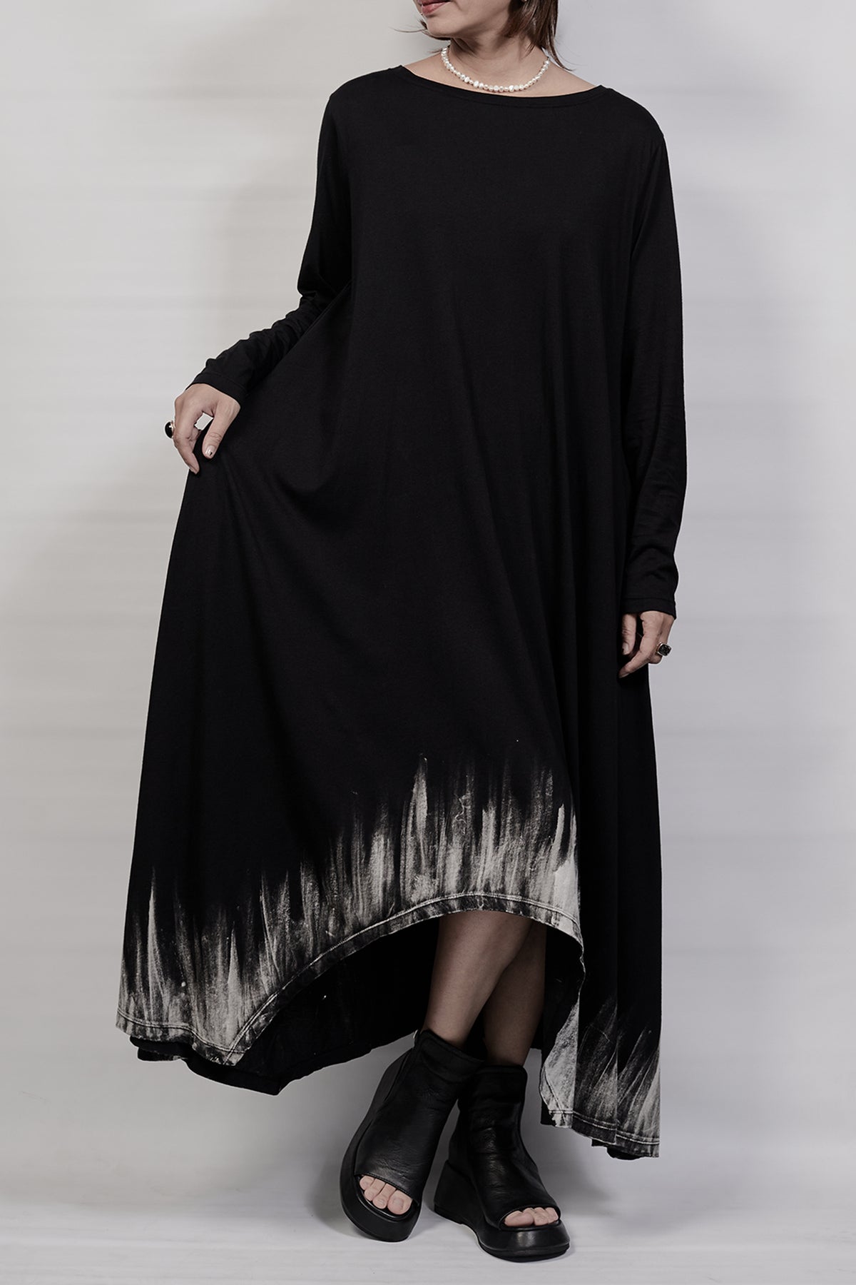 2201-CT07B/DN Discharged Asymmetry OP - Black