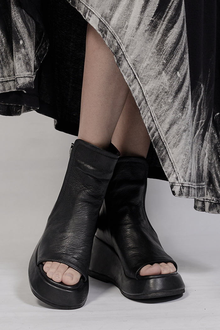 2002-BO02B Summer Boots 02 - Black