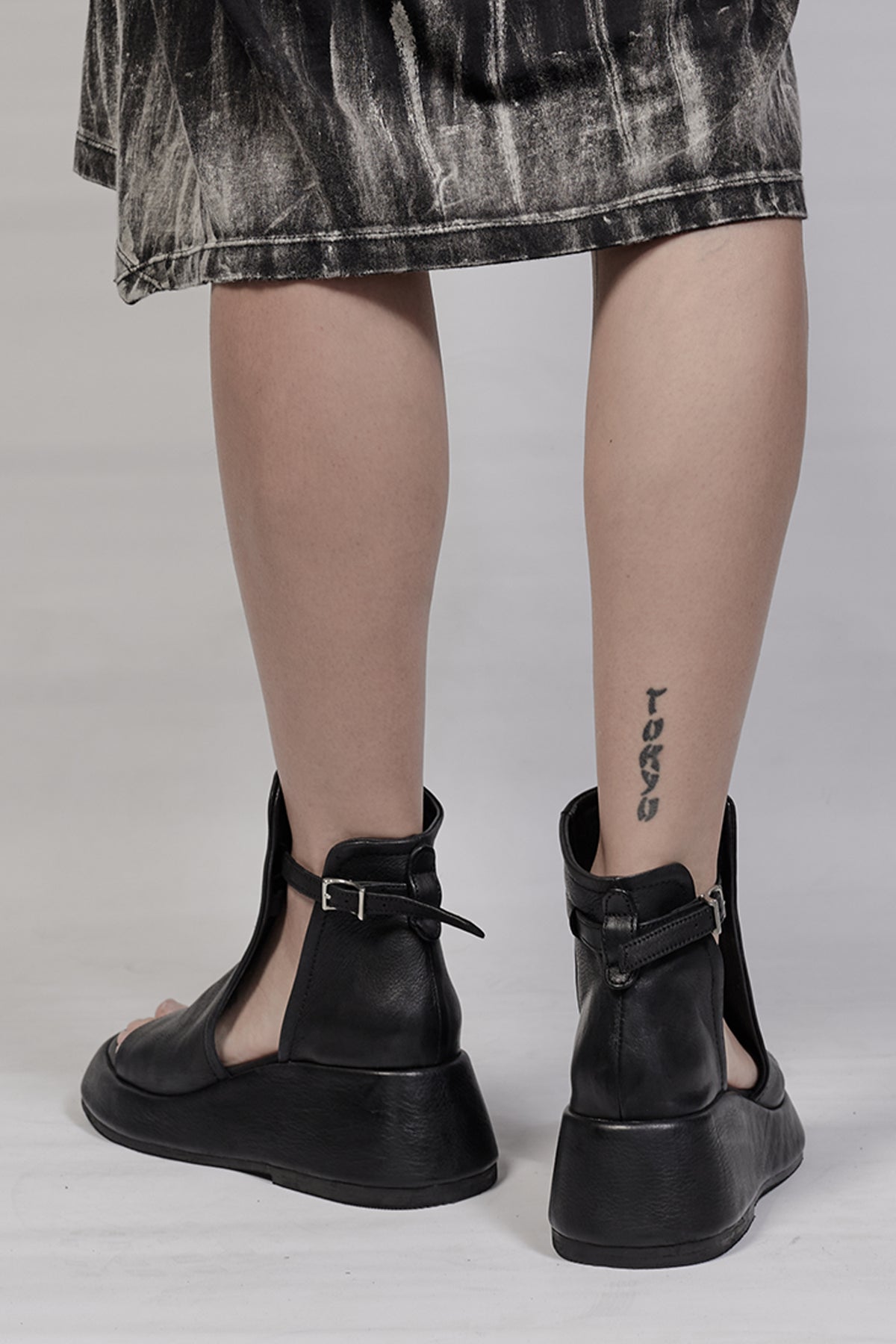2002-BO02B Summer Boots 02 - Black