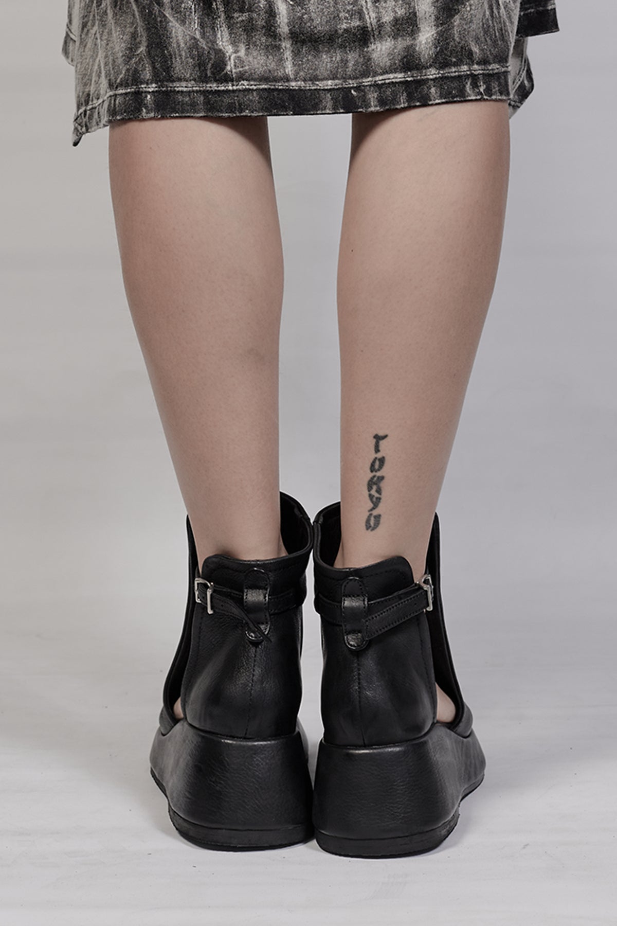2002-BO02B Summer Boots 02 - Black