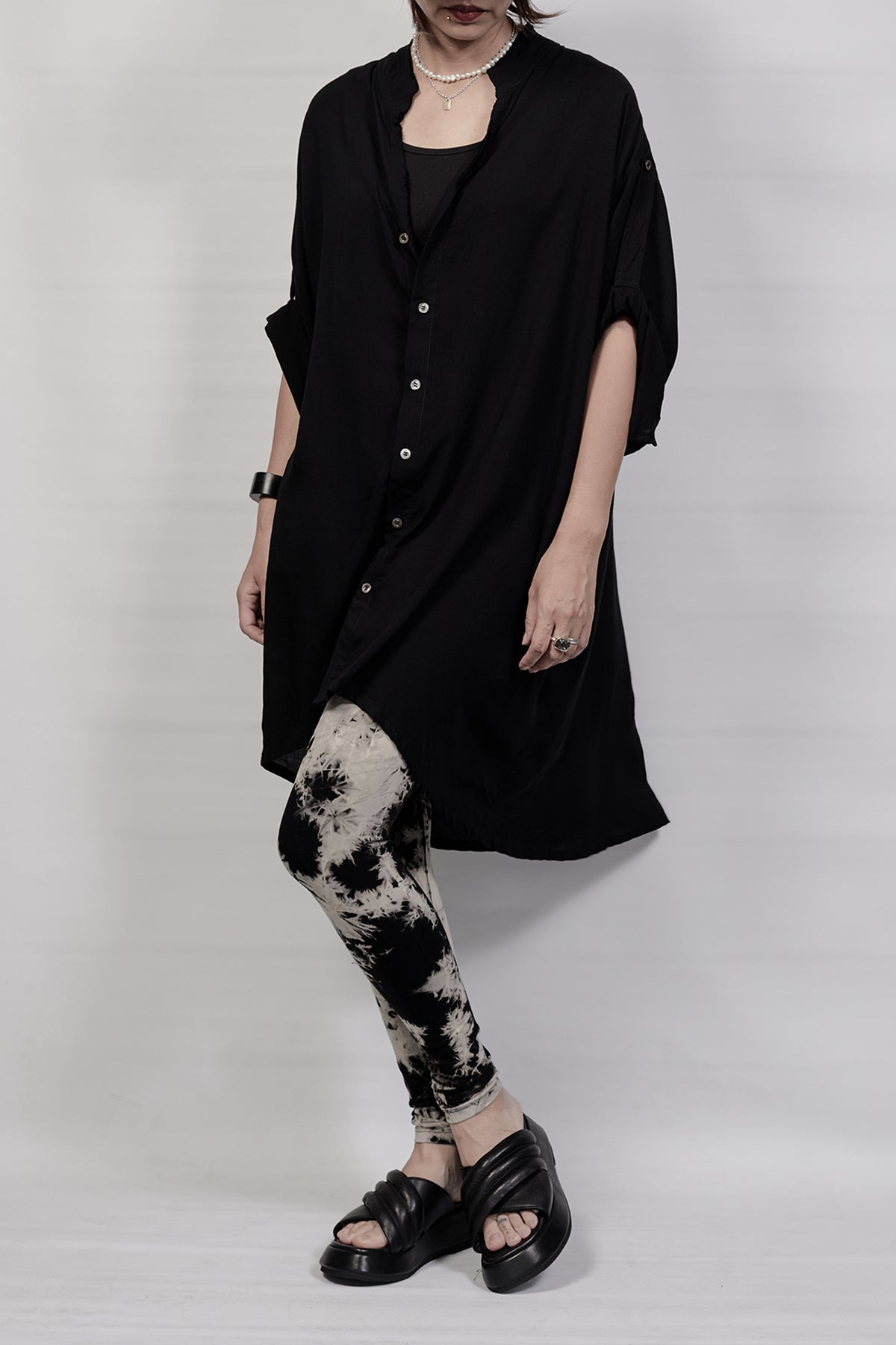 2301-SH03 Long Shirt - Black