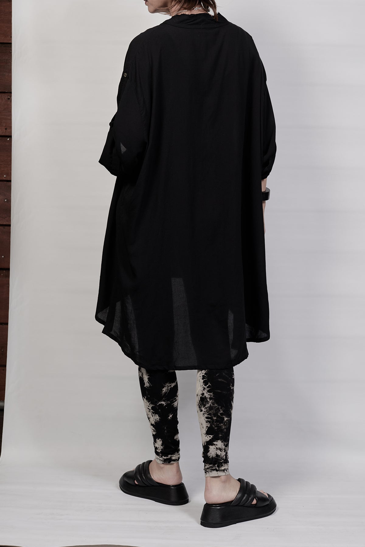 2301-SH03 Long Shirt - Black