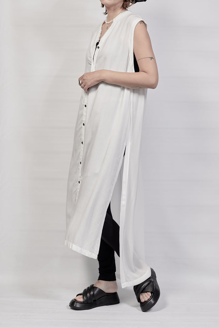 1801-SH08/DN No Sleeve Slit Shirt / DN - White