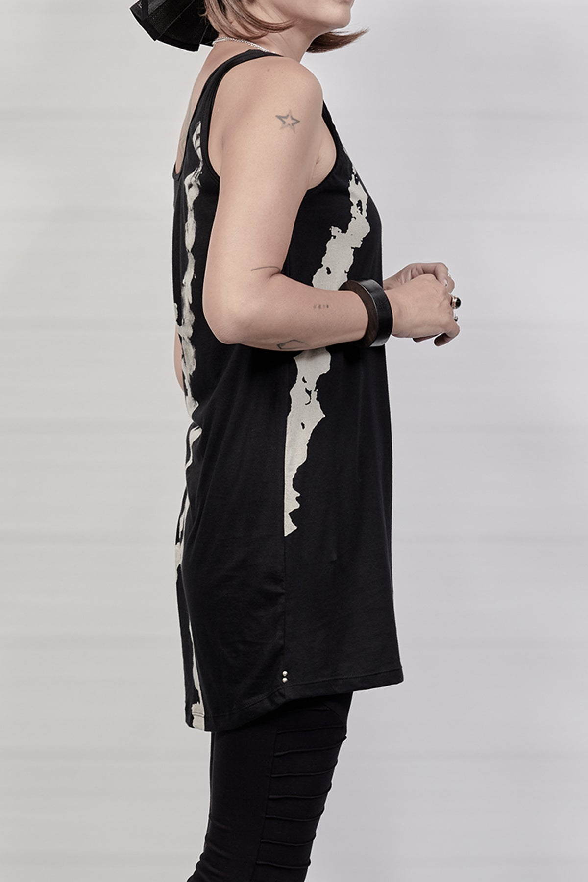 2301-CT02 Cross Tank Top - Black