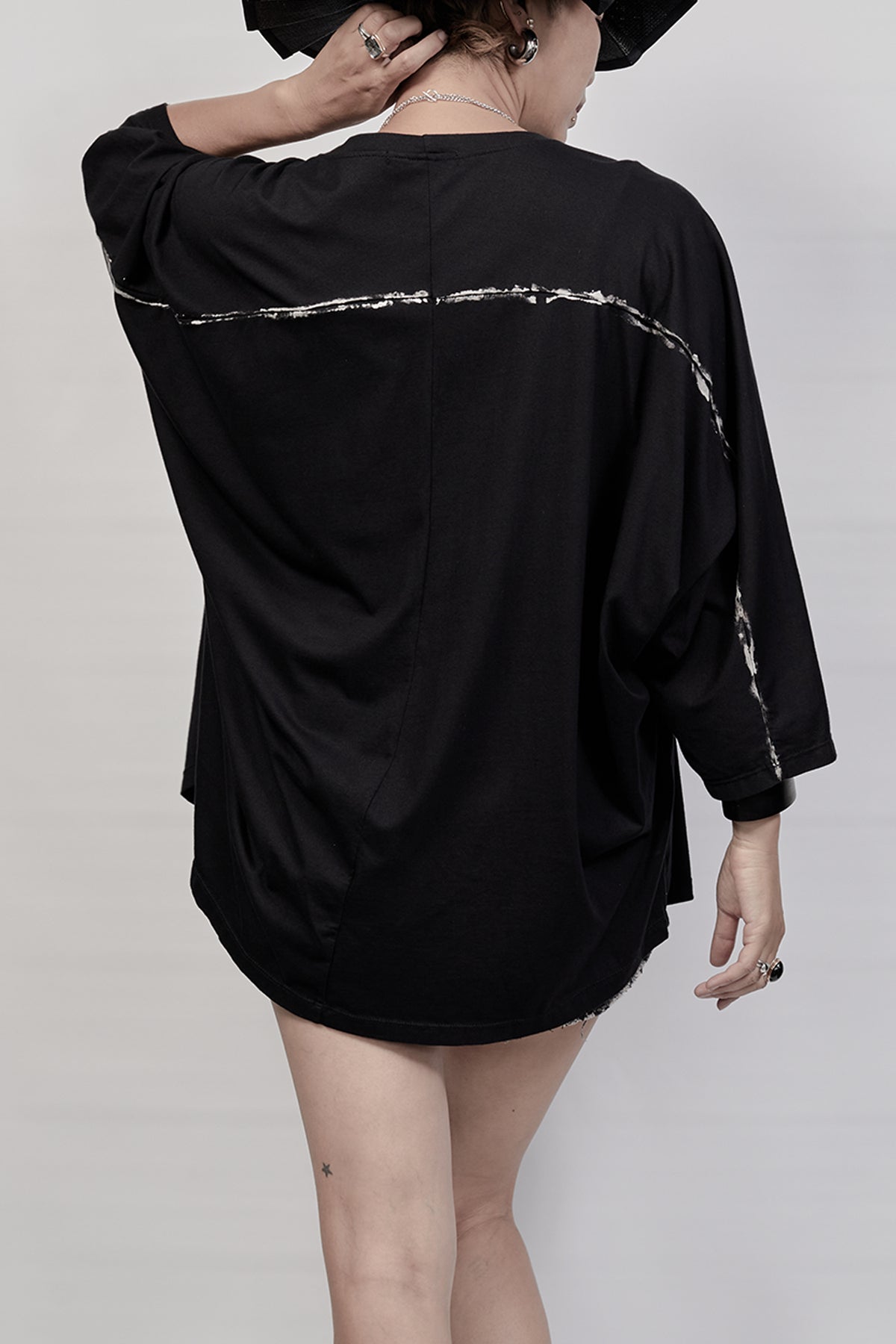 2301-CT04 Dolman Cut - Black