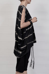 2301-CT05 Asymmetry Tesla Cut - Black