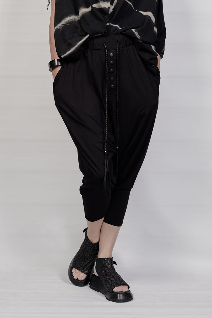 2101-PT04A Viscose Triangle Pants - Black