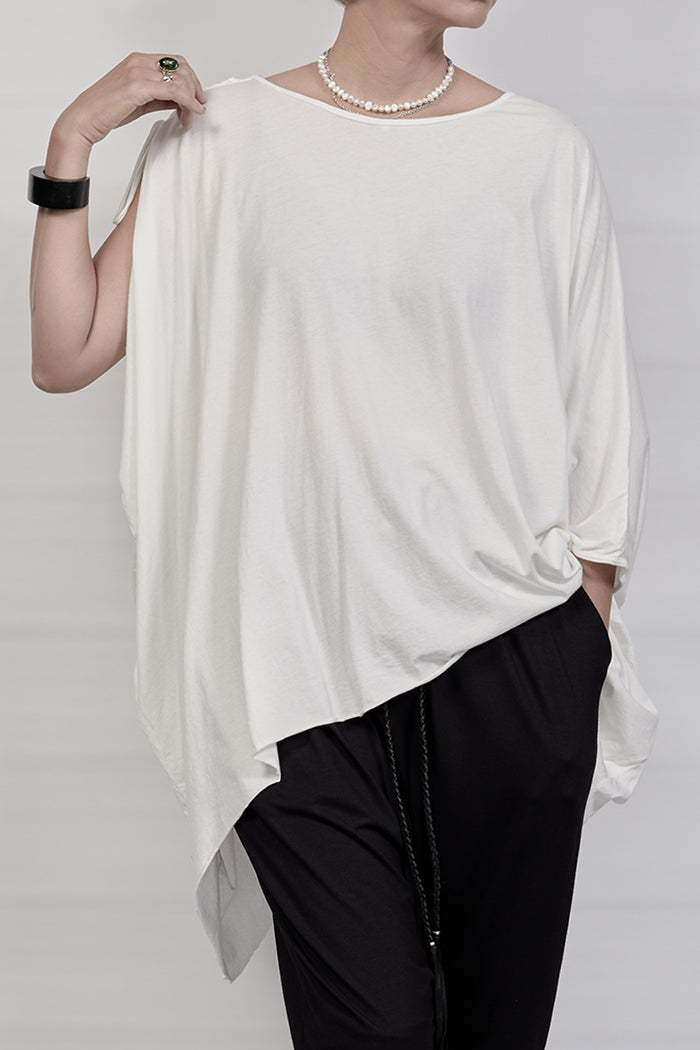 2301-CT06 Asymmetry Monolith Cut - White