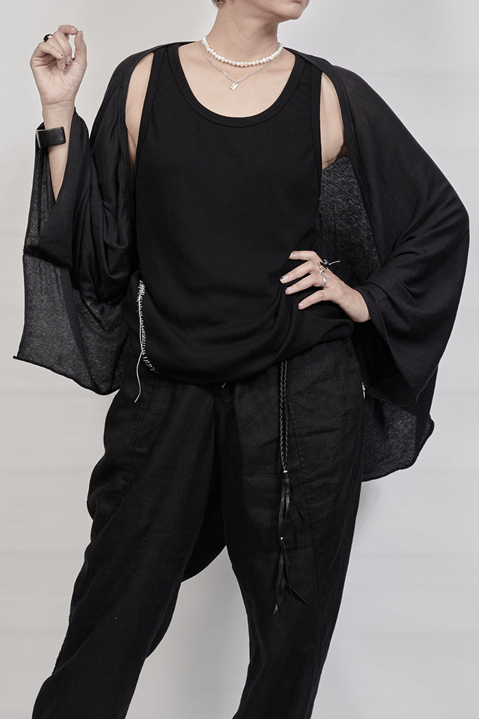 2301-TP05 Monolith Kimono Sleeve Top - Black