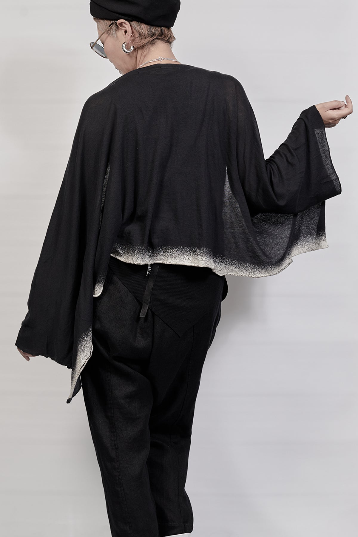 2301-TP07 Discharged Kimono Sleeve Top - Black