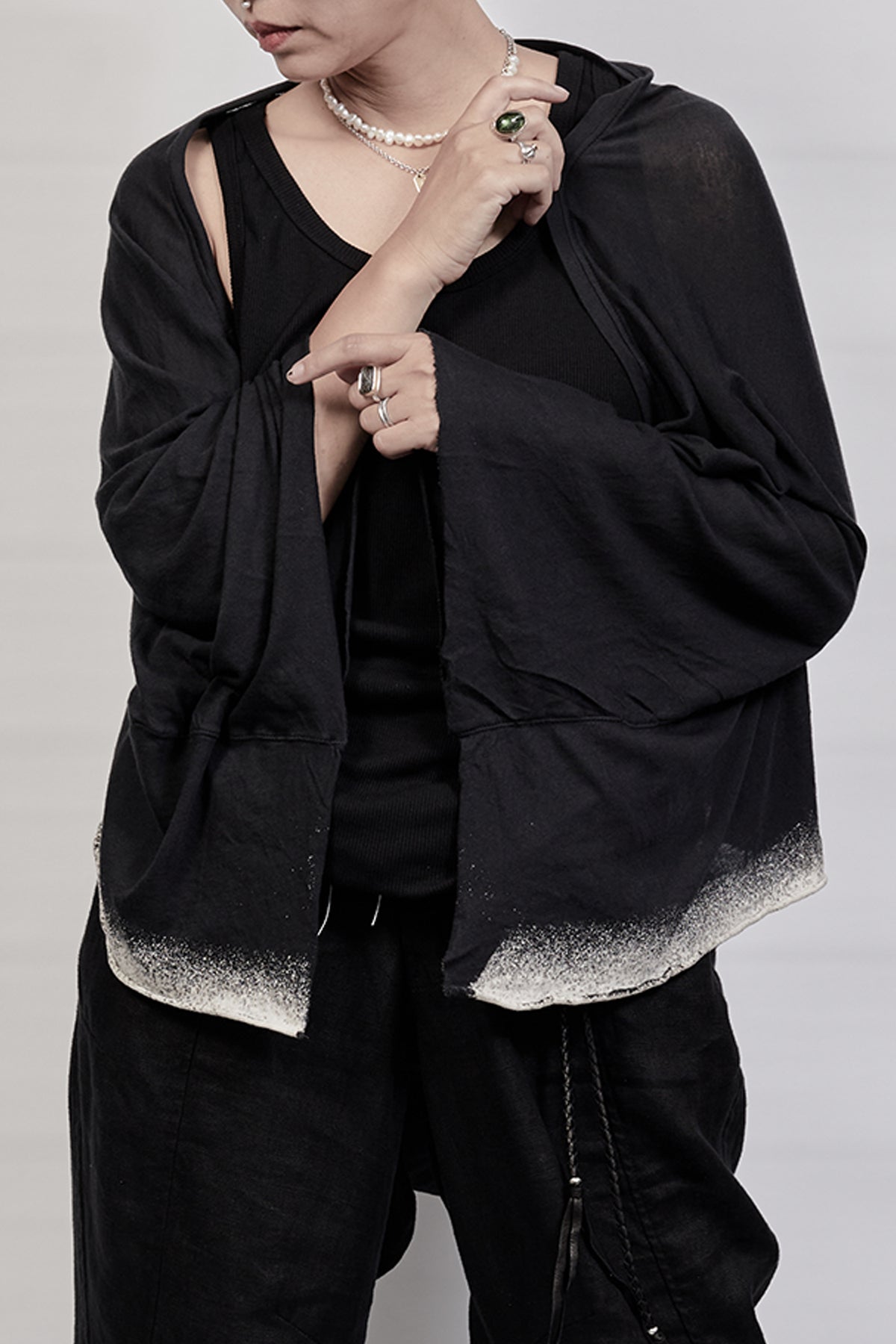 2301-TP07 Discharged Kimono Sleeve Top - Black