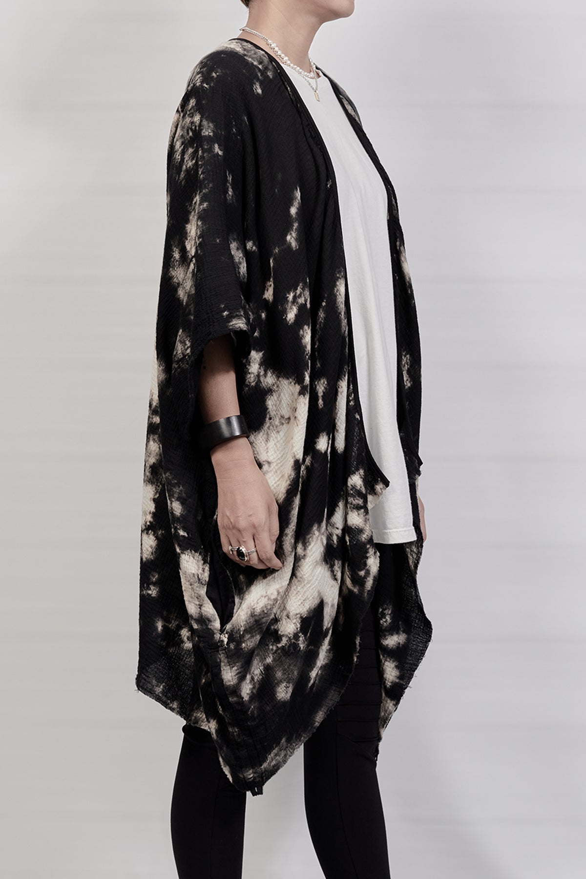 2301-GS01 Tie Dye Short Gown - Black