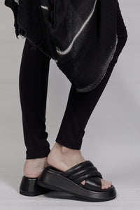 2301-BO02 Cross Sandal - Black