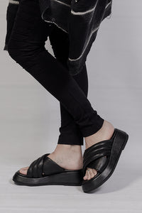 2301-BO02 Cross Sandal - Black