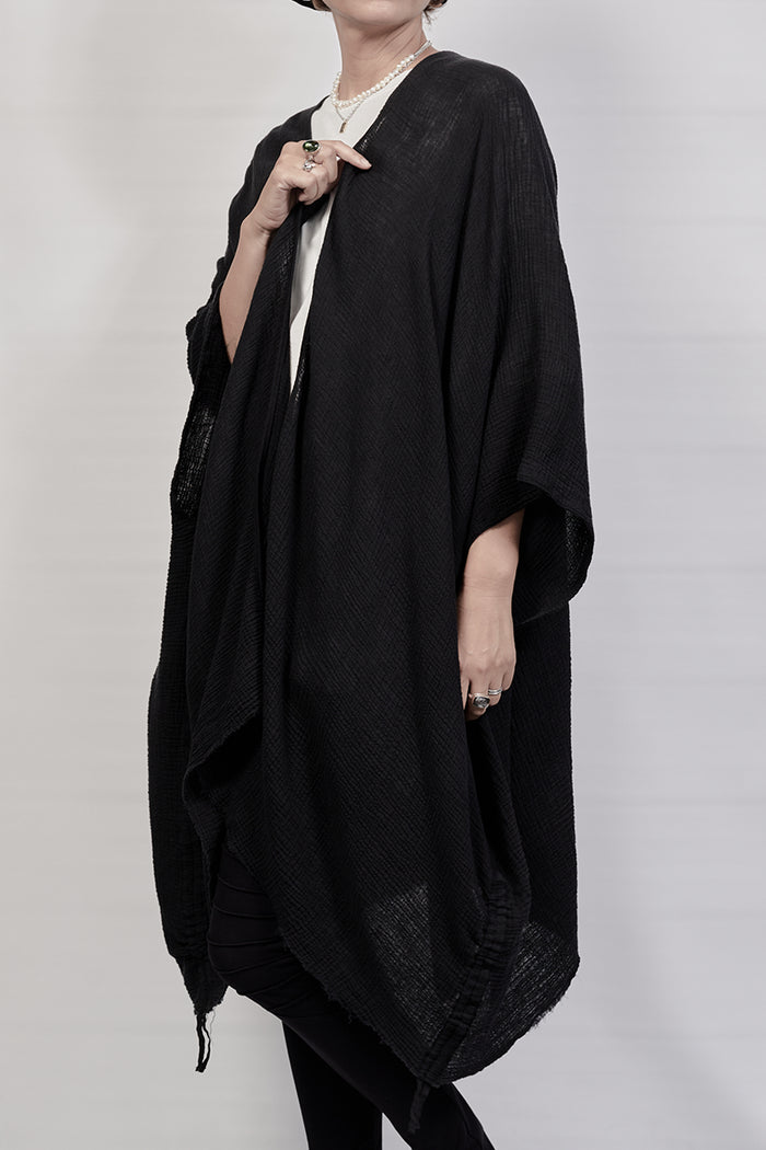 2301-GS05 Monolith Short Gown - Black