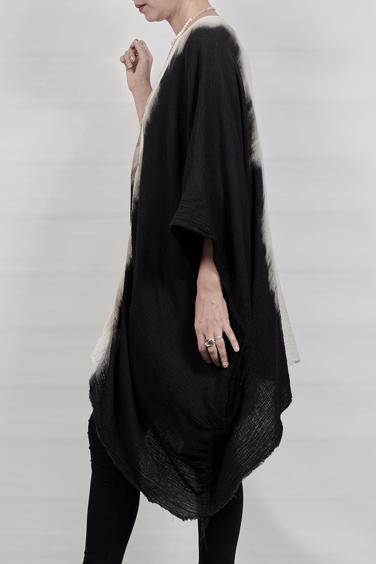 2301-GS07 Black Shadow Short Gown - Black