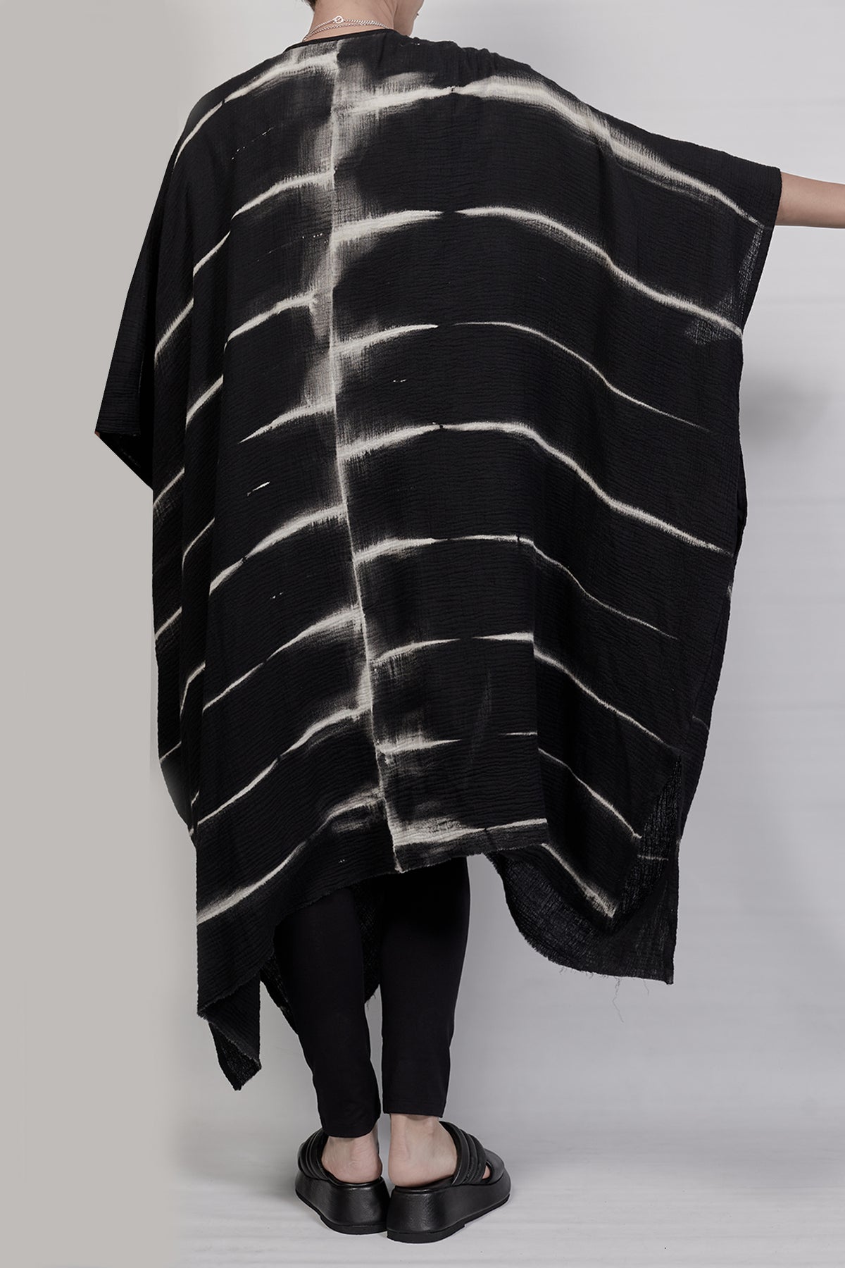 2301-GL02 Tesla Long Gown - Black