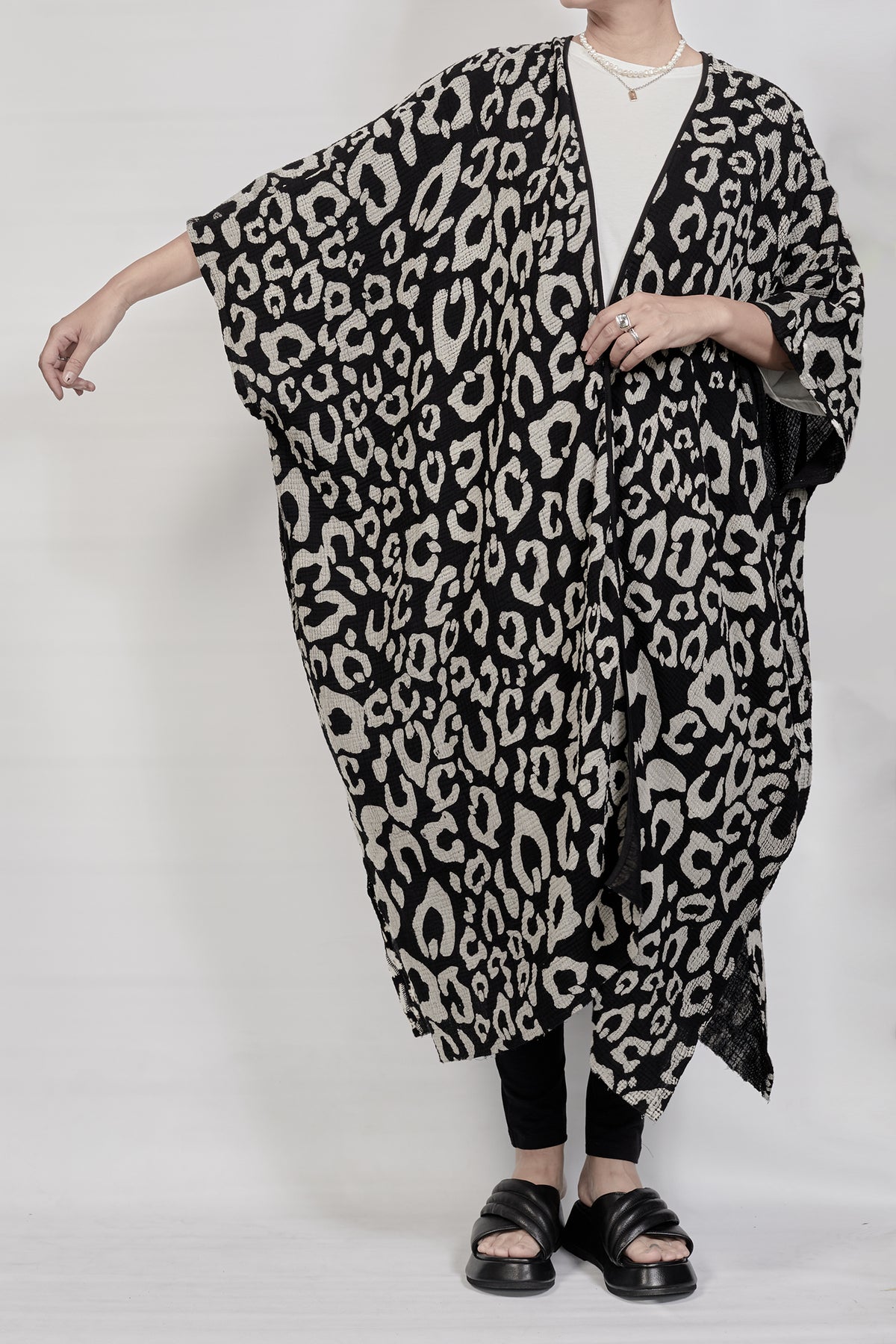 2301-GL06 Leopard Long Gown - Black