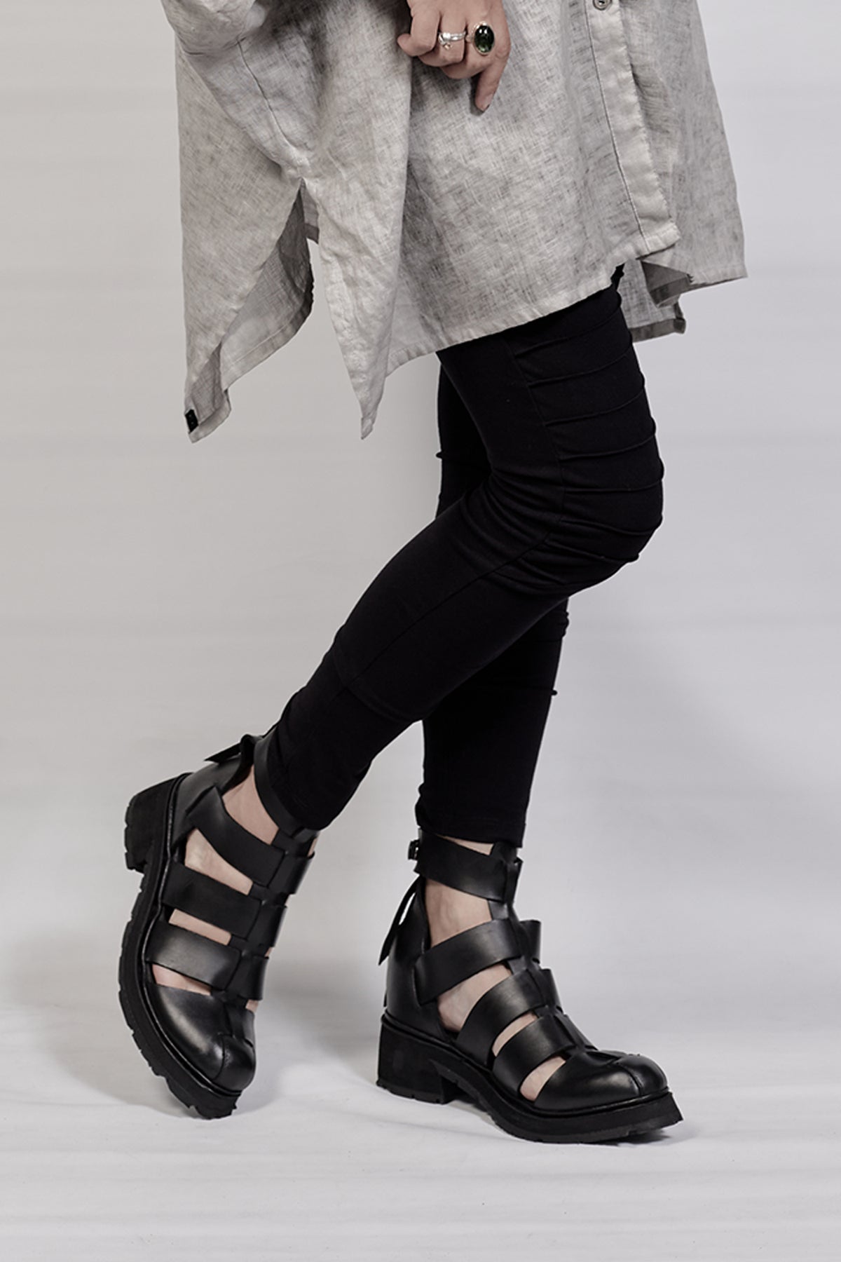 1801-BO02  Black Metal Sandal 08 - Black