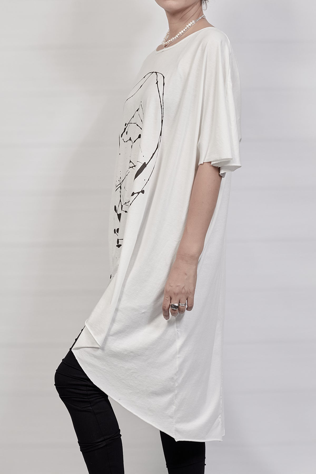 2302-CT01 Oversized Cut - White