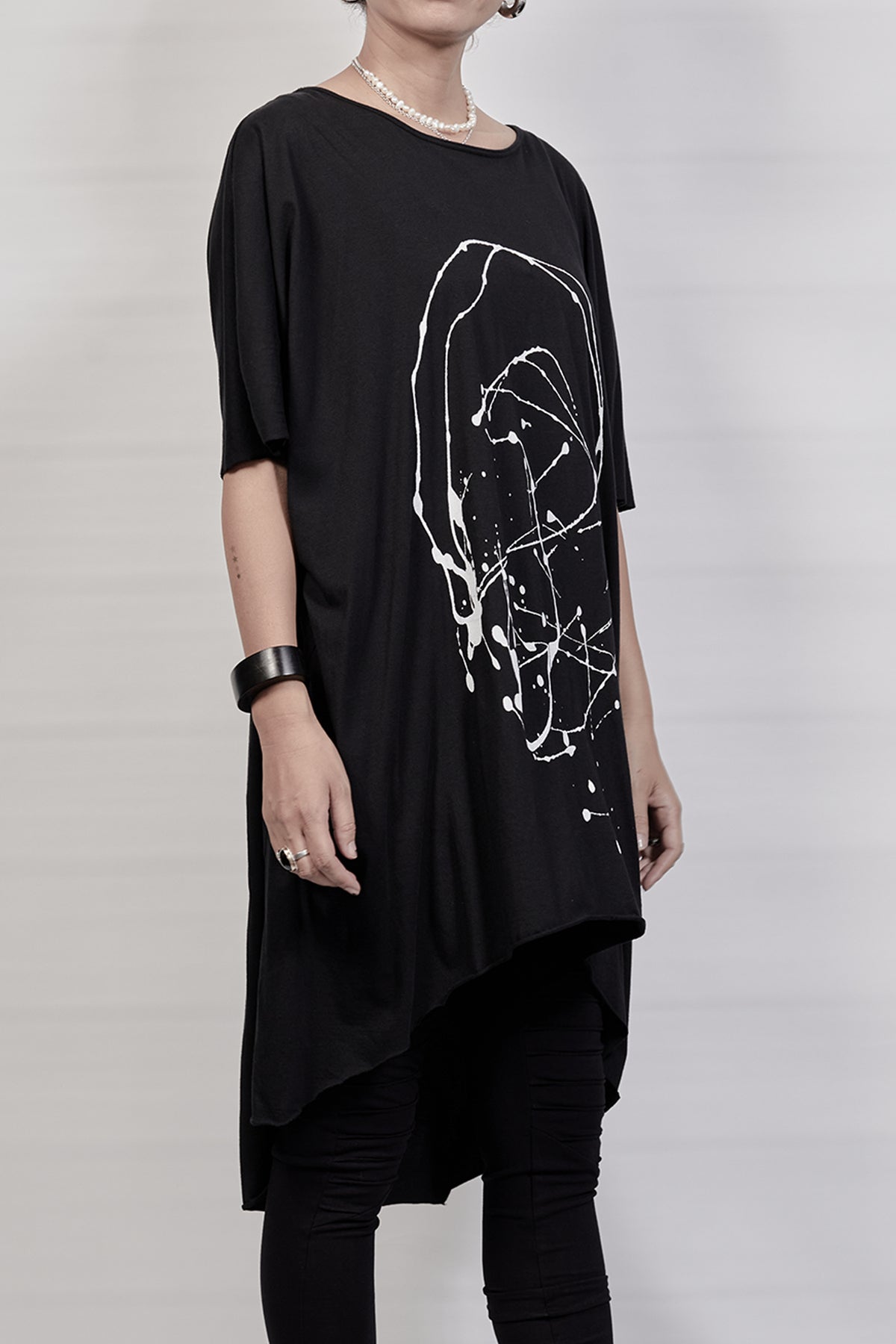 2302-CT01 Oversized Cut - Black