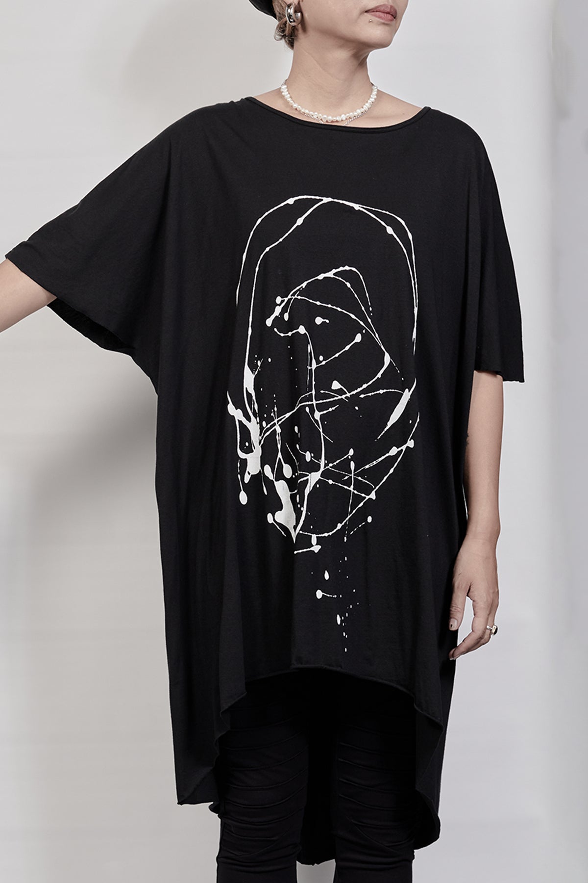 2302-CT01 Oversized Cut - Black