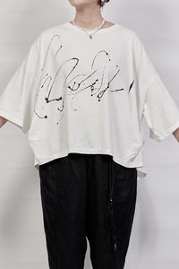 2302-CT02 Double Tuck Cut - White