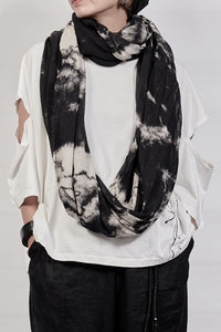 2301-SN01 Tie Dye Snood - Black