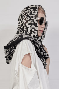 2301-SN02 Leopard Snood - Black