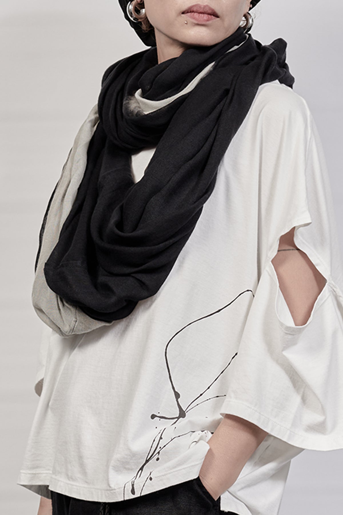 2301-SN03 Black Shadow Snood - Black