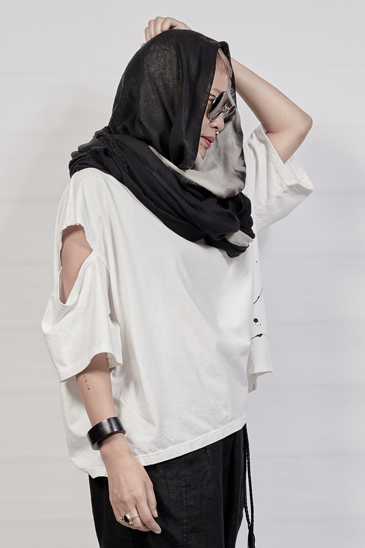 2301-SN03 Black Shadow Snood - Black