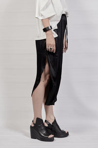 2302-SK01A Viscose Skirt - Black