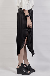 2302-SK01A Viscose Skirt - Black