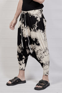 2002-PT08B Tie Dye Viscose Triangle SRL - Black
