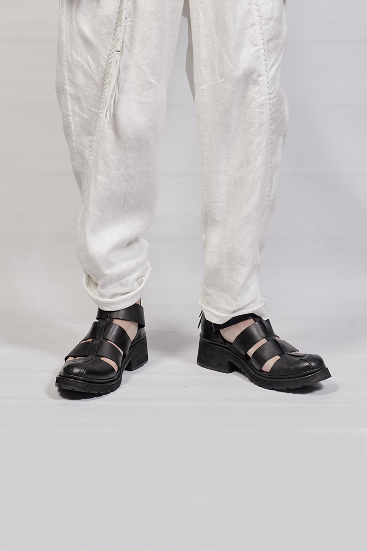 1801-BO02 Black Metal Sandal 08 - Black