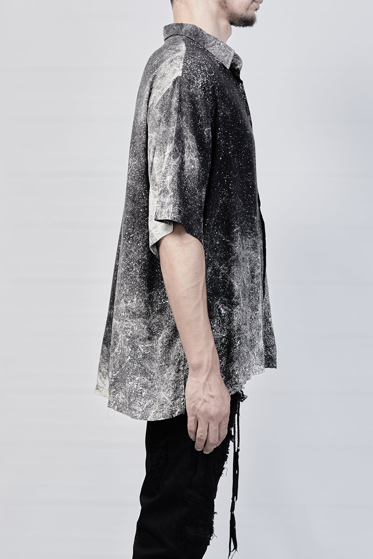 2001-SH02D Powder Storm Rayon Box Shirt - Black